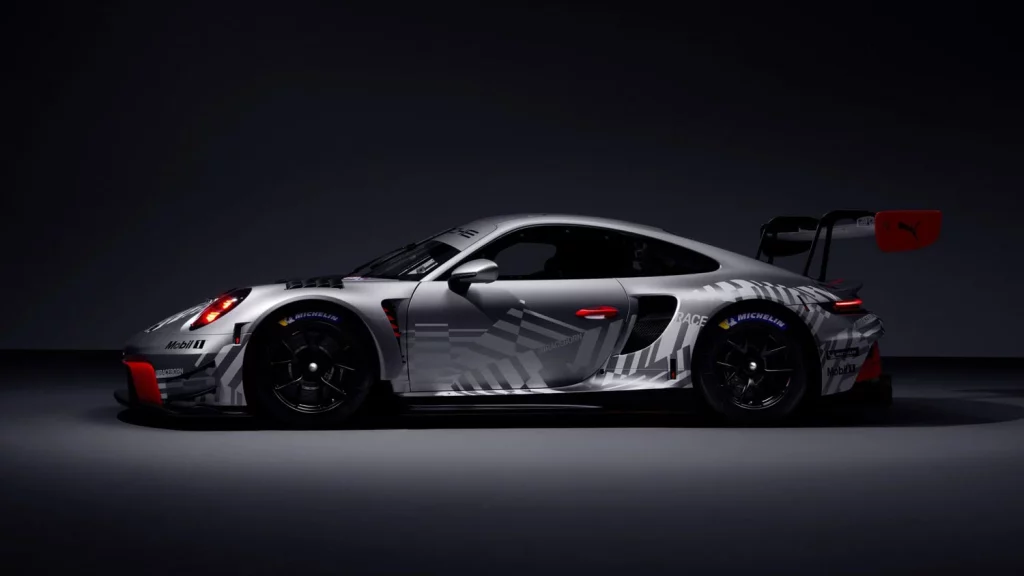PORSCHE 911 GT3 3 Motor16