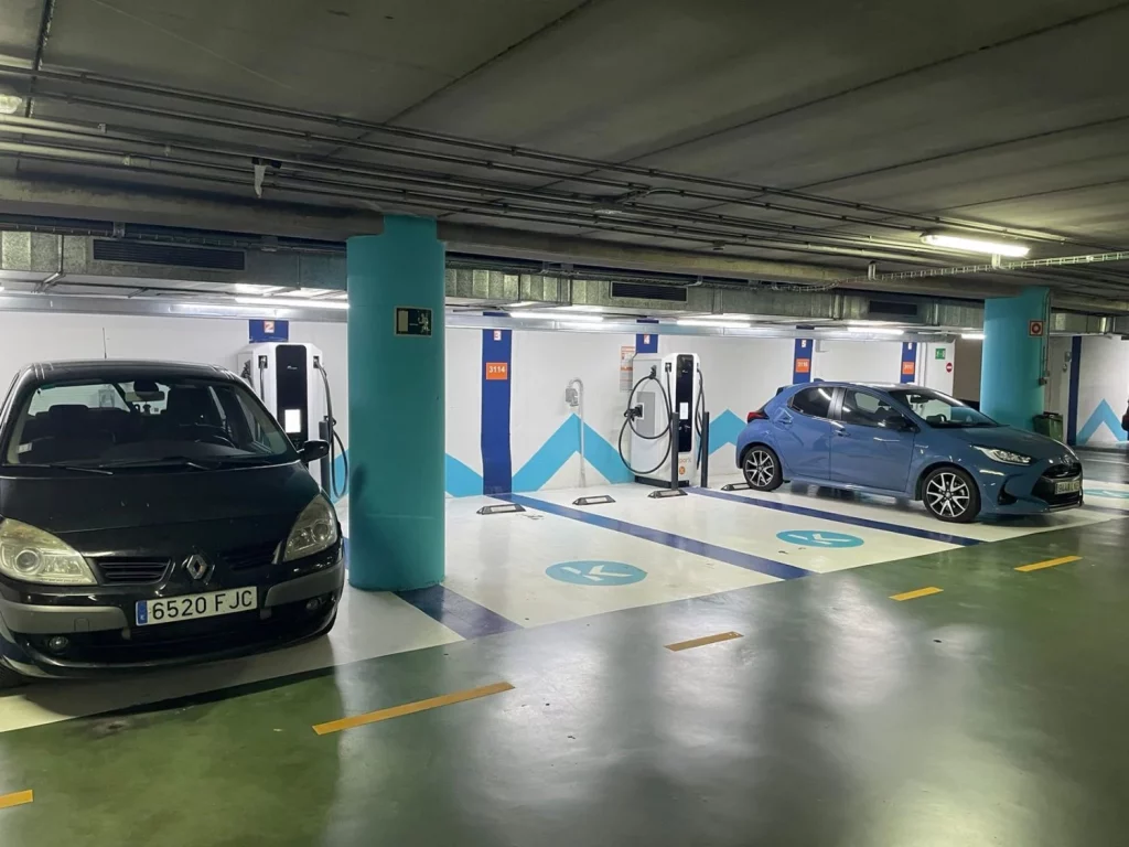 Parking Telpark La Alhondiga Bilbao Motor16