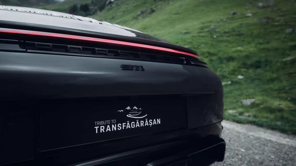 Porsche 911 Carrera 4 GTS Tribute to Transfagarasan 12 Motor16