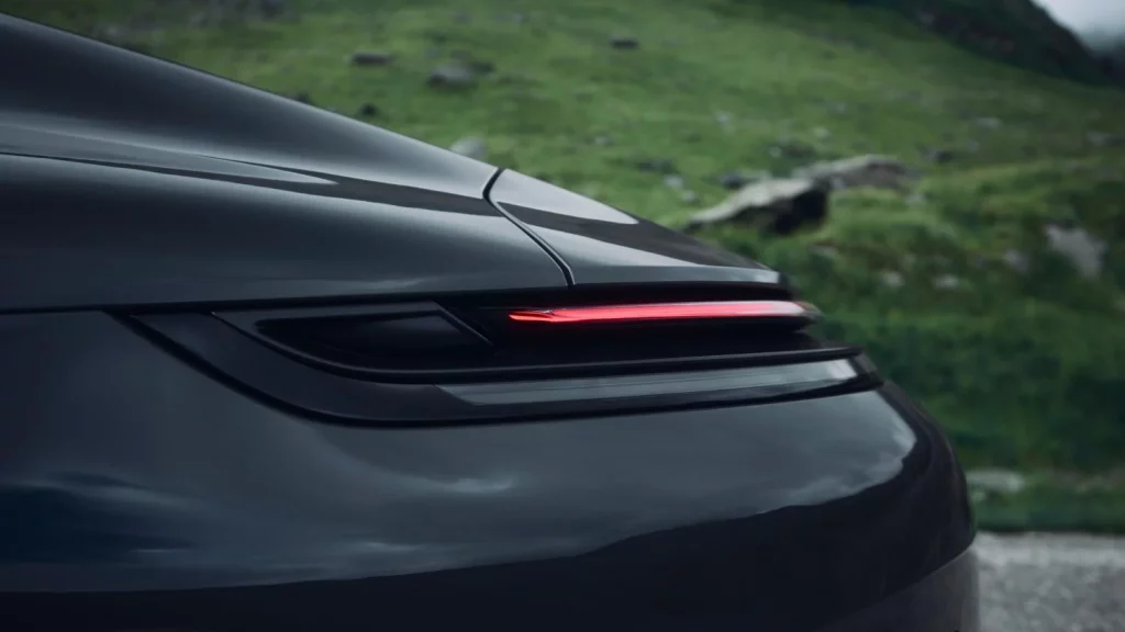Porsche 911 Carrera 4 GTS Tribute to Transfagarasan 13 Motor16