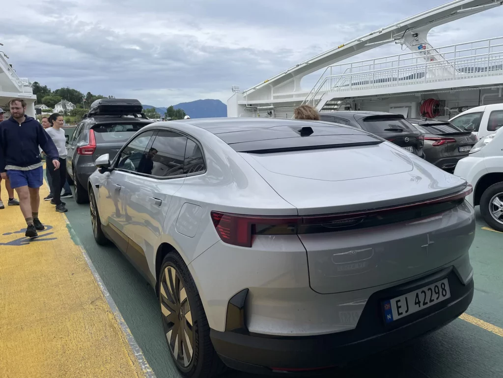 Viaje por Noruega, el paraíso de los eléctricos, con el Polestar 4 9 Motor16 RUTA NORUEGA POLESTAR 4 10 Motor16