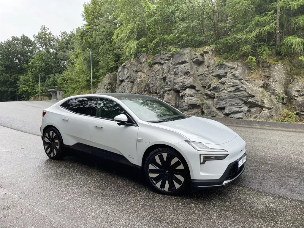 Viaje por Noruega, el paraíso de los eléctricos, con el Polestar 4 23 Motor16 RUTA NORUEGA POLESTAR 4 13 Motor16