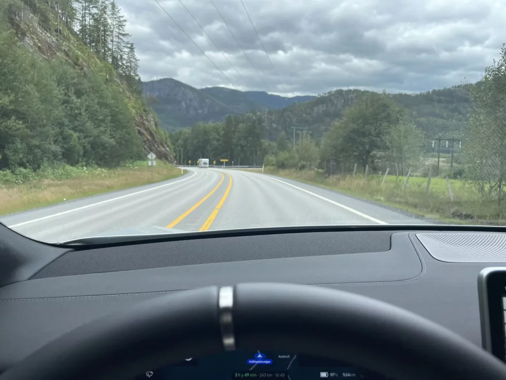 Viaje por Noruega, el paraíso de los eléctricos, con el Polestar 4 47 Motor16 RUTA NORUEGA POLESTAR 4 37 Motor16