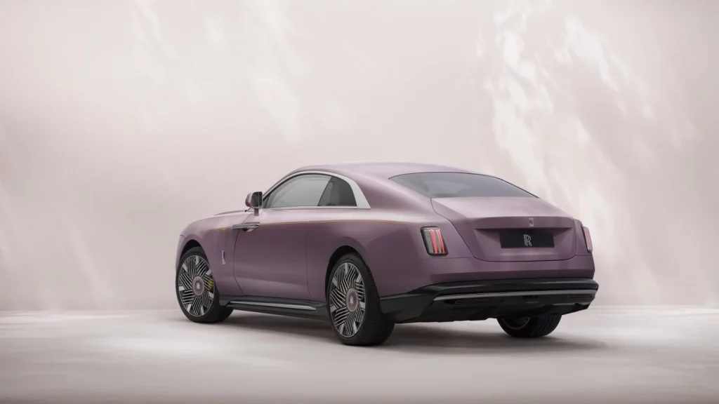 El Rolls-Royce Spectre Inspired by Primavera ofrece tres interpretaciones de esta estación 10 Motor16 El Rolls-Royce Spectre Inspired by Primavera ofrece tres interpretaciones de esta estación