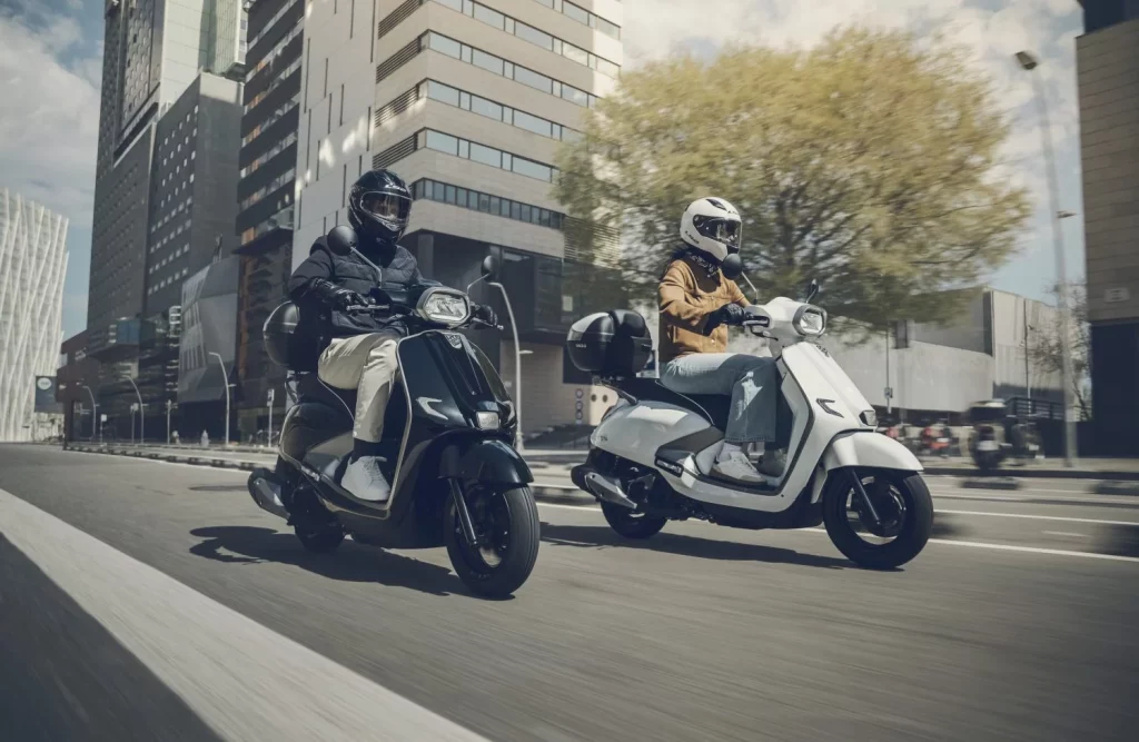 SYM Fugue 125: Un scooter atractivo por menos de 3.000 euros 38 Motor16 SYM FUGUE 125 DINAMICO 14 Motor16