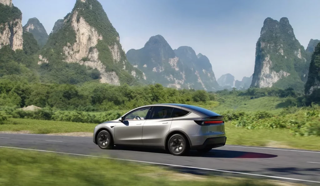 El Tesla Model Y L ya ha sido presentado en China 1 Motor16 Tesla Model Y L
