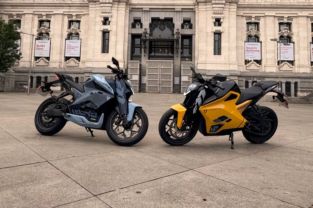 Ultraviolette F77 Mach 2 Recon y F77 SuperStreet Recon: Desde India para el mundo 2 Motor16 Ultraviolette F77 2 Motor16
