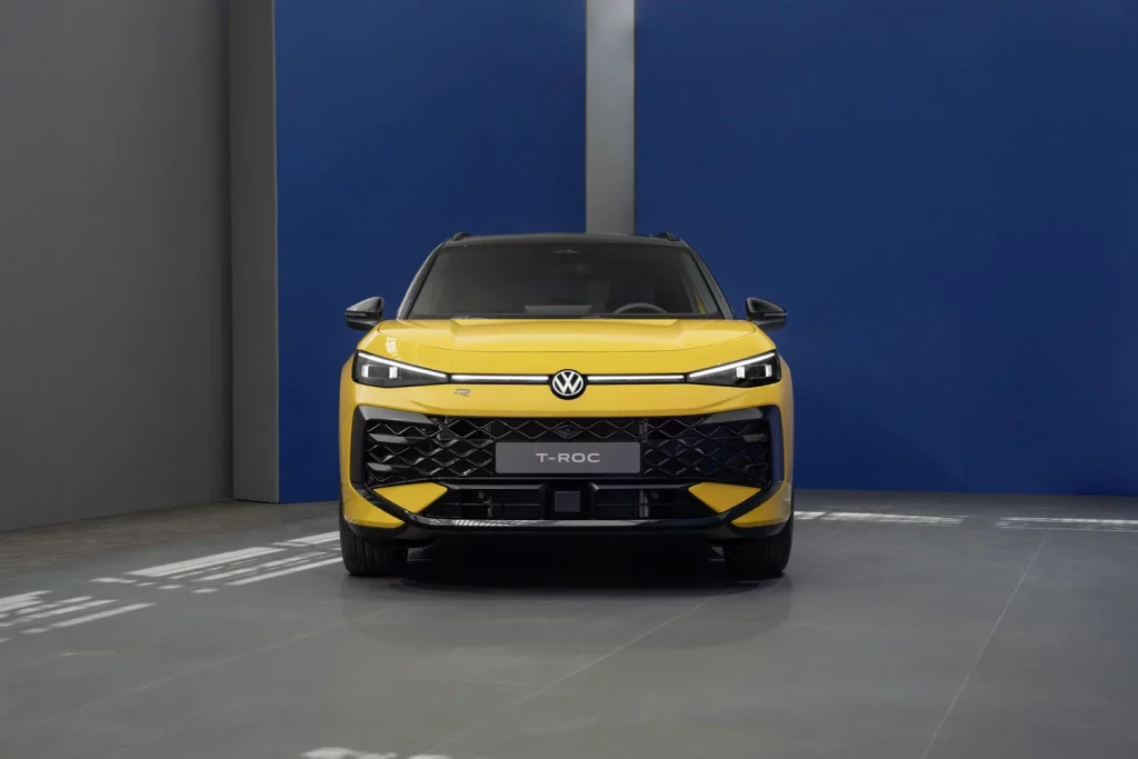 Nuevo Volkswagen T-Roc, la electrificación lo cambia todo 19 Motor16 VOLKSWAGEN T ROC 2025 6 Motor16
