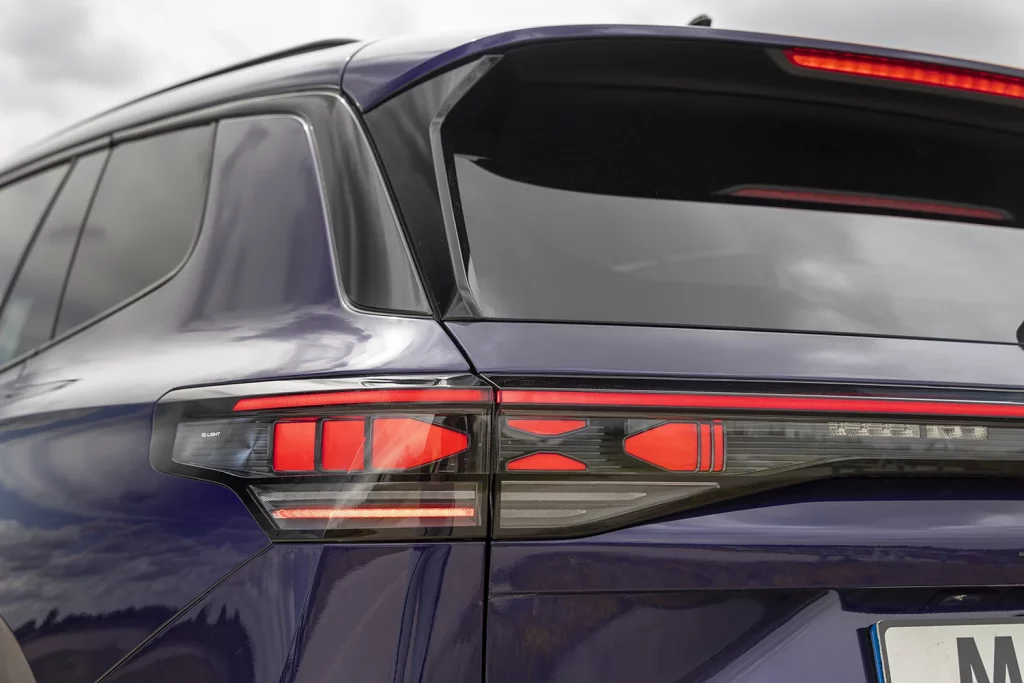 Volkswagen Tayron eTSI R Line prueba 24 Motor16