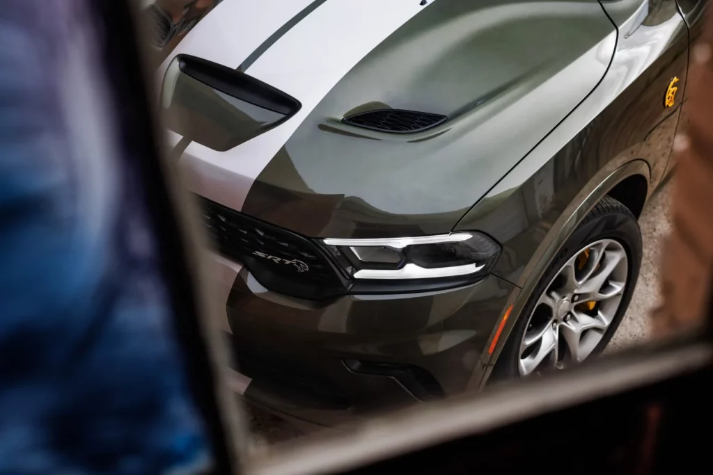 El Dodge Durango recupera el V8 de 722 CV y estrena programa de personalización Jailbreak 3 Motor16 dodge durango srt jailbreak 13 Motor16