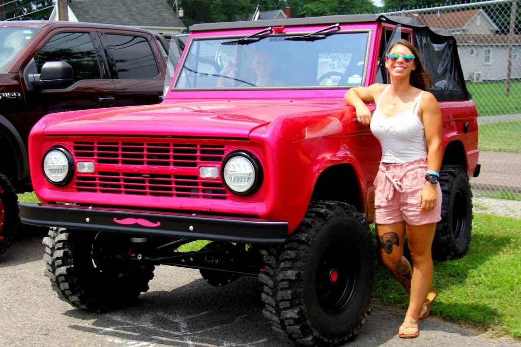El Ford Bronco cumple 60 años convertido en un icono cultural