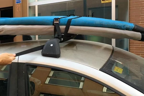 tabla de surf coche