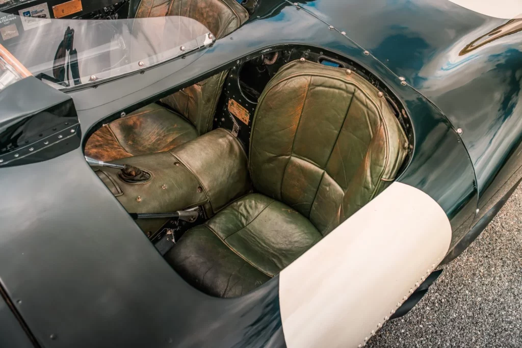 Uno de los escasos Jaguar D-Type originales sale a subasta. ¿Tienes seis o siete millones?