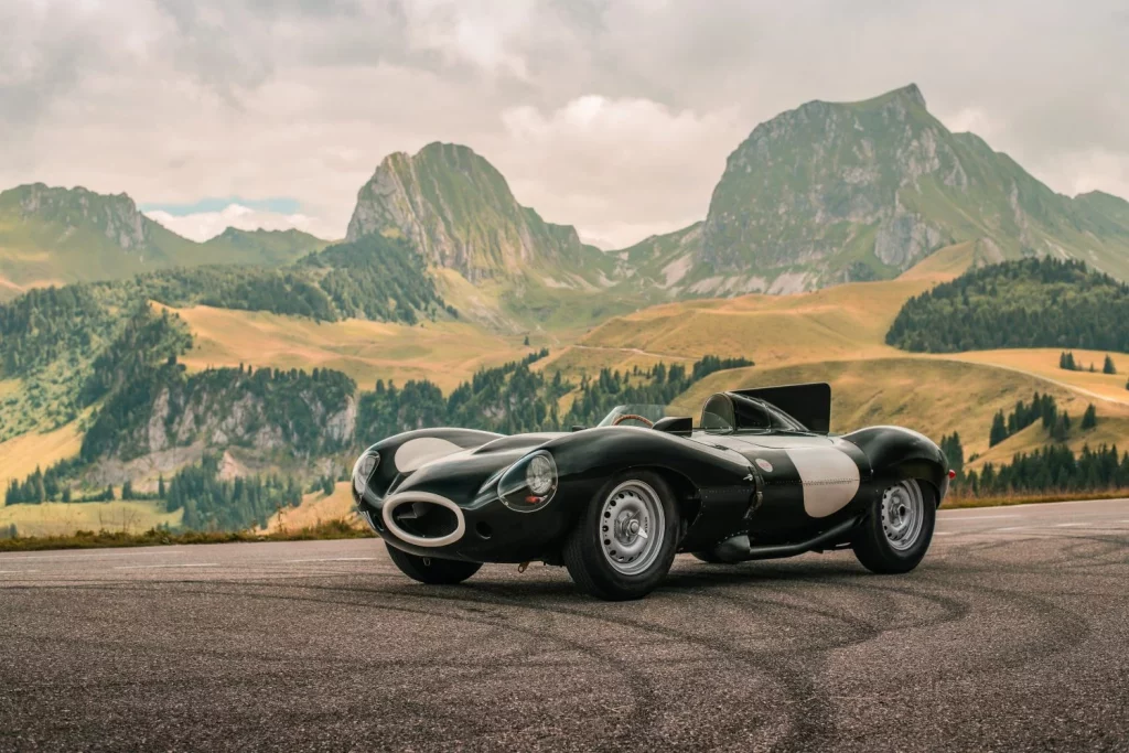 Uno de los escasos Jaguar D-Type originales sale a subasta. ¿Tienes seis o siete millones?