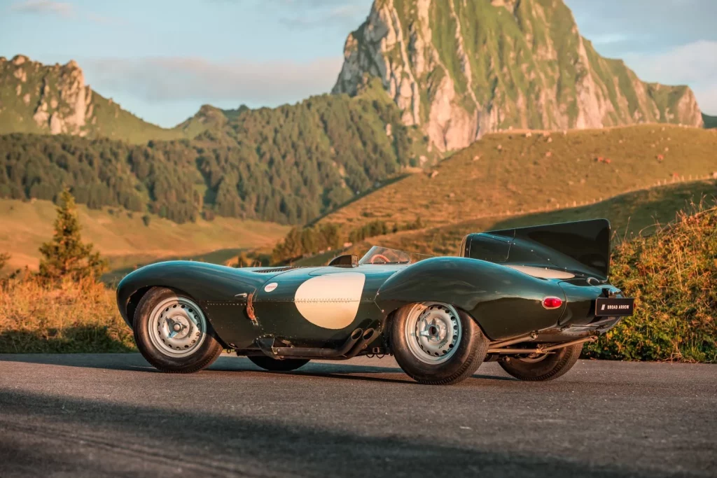 Uno de los escasos Jaguar D-Type originales sale a subasta. ¿Tienes seis o siete millones?