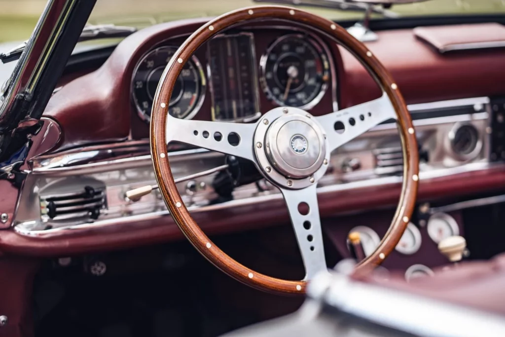 mercedes 300 sl roadster 13 Motor16