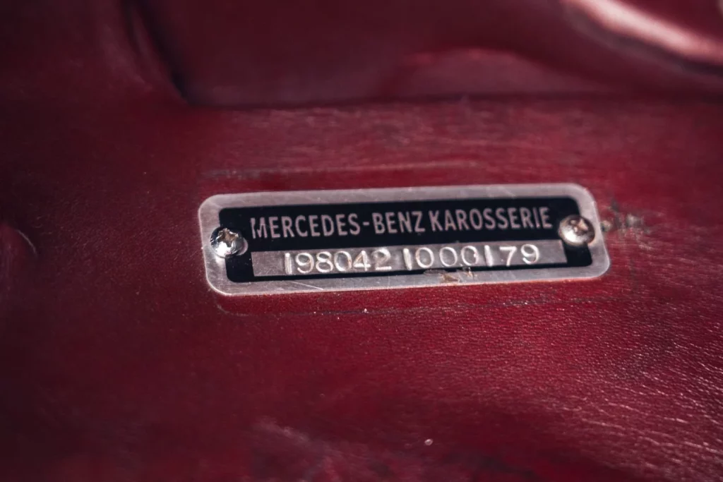 mercedes 300 sl roadster 29 Motor16