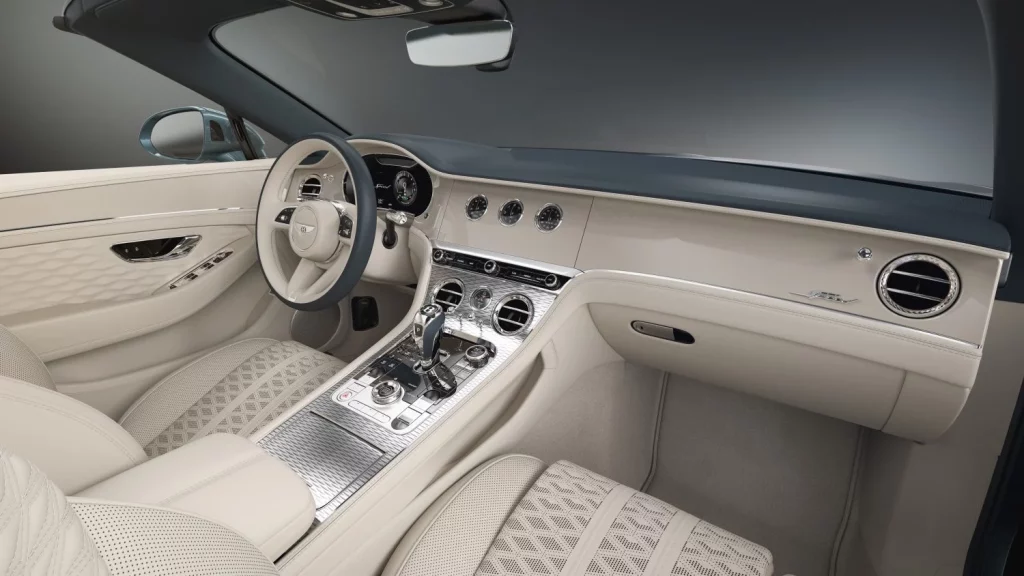 Mulliner amplía su catálogo de personalización con nuevas texturas y acabados para Bentley 6 Motor16 mulliner bentley acabados 2026 13 Motor16