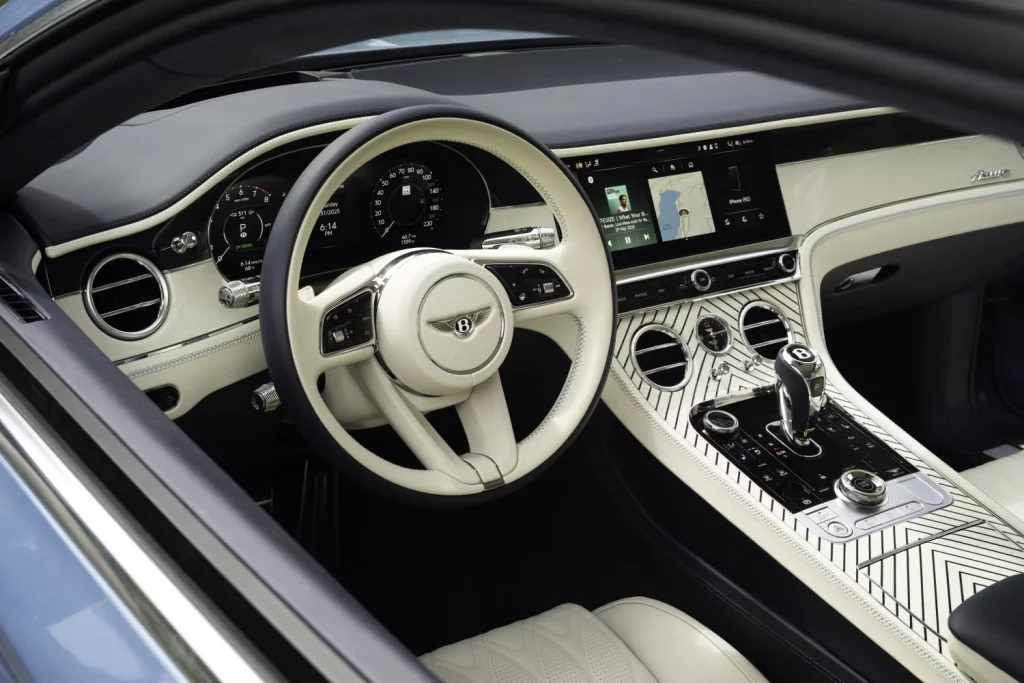 Mulliner amplía su catálogo de personalización con nuevas texturas y acabados para Bentley 2 Motor16 mulliner bentley acabados 2026 16 Motor16