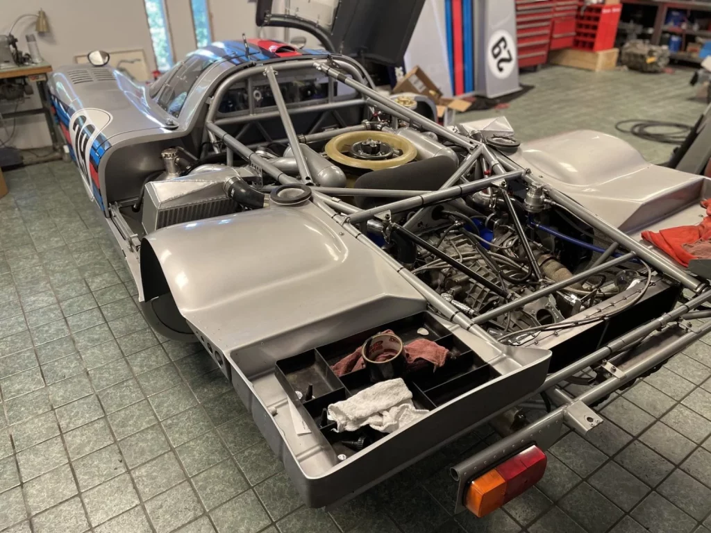 Este Porsche 917 es una de las mejores réplicas que puedes comprar