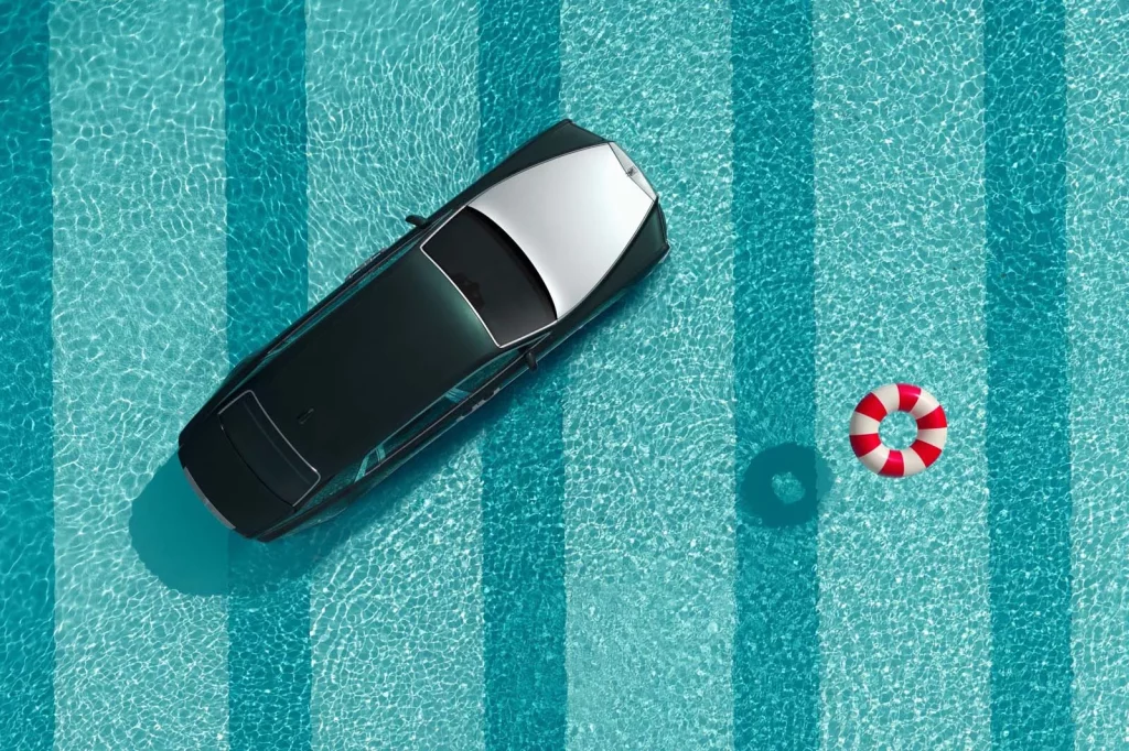 Rolls-Royce celebra 100 años del Phantom sumergiéndolo en el agua: el homenaje más inesperado de la marca británica 3 Motor16 rolls royce phantom centenario piscina4 Motor16