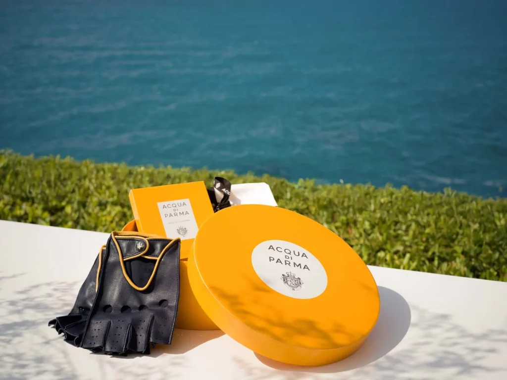 01 Maserati Acqua di Parma Art of Travel Kit Motor16