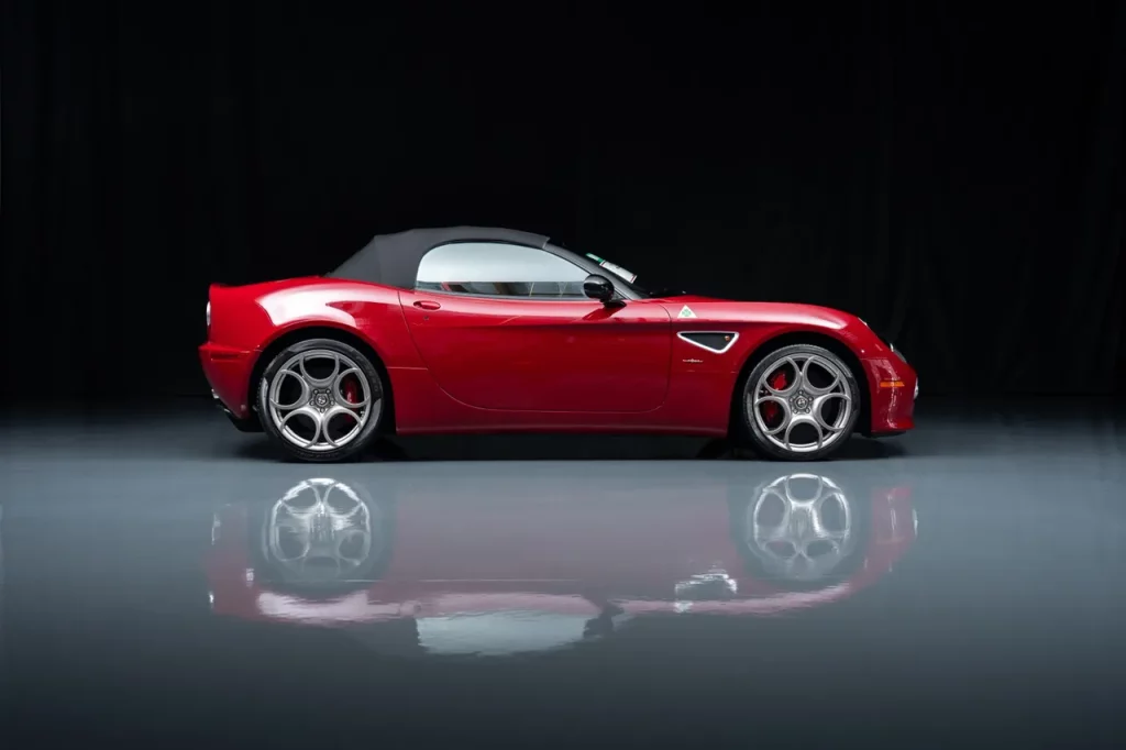 2010 Alfa Romeo 8C Spider BaT 3 Motor16