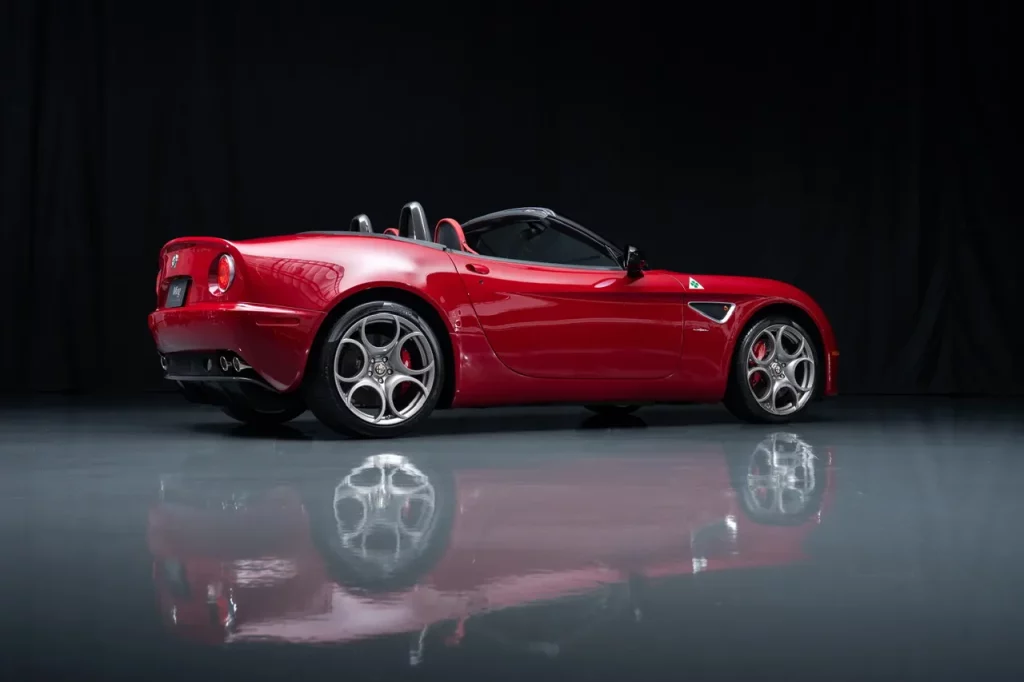2010 Alfa Romeo 8C Spider BaT 5 Motor16