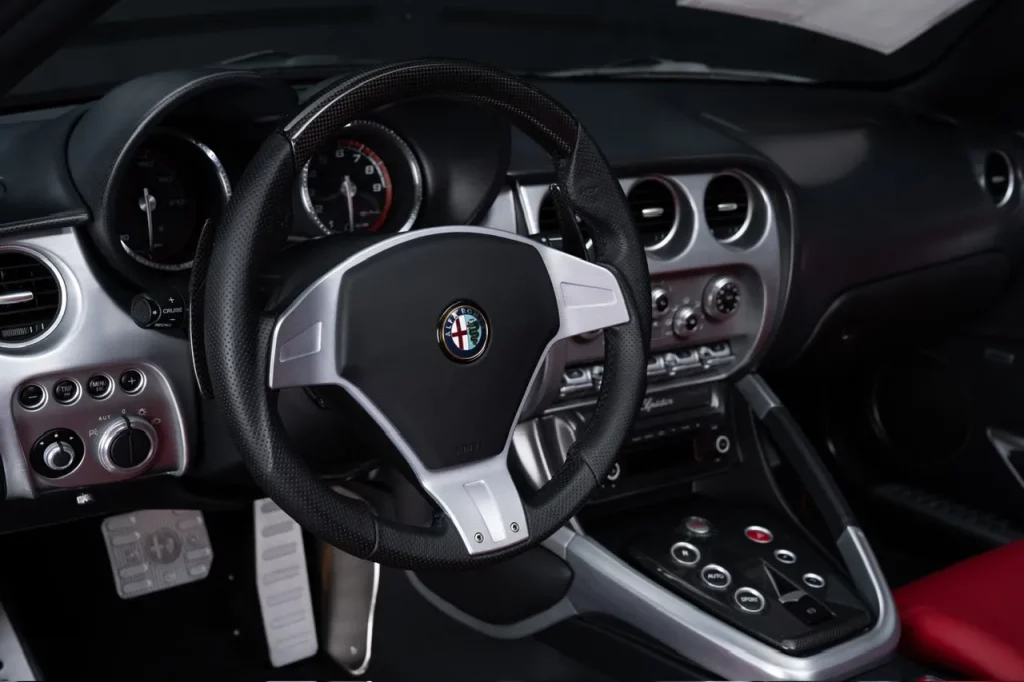 2010 Alfa Romeo 8C Spider BaT 9 Motor16