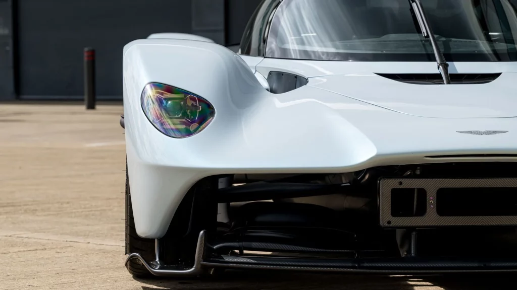 Daniel Ricciardo se gastó 162.755 en opciones para este Aston Martin Valkyrie que ahora puede ser tuyo 30 Motor16 2023 aston martin valkyrie ricciardo 30 Motor16