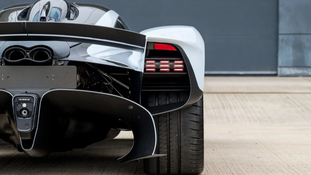Daniel Ricciardo se gastó 162.755 en opciones para este Aston Martin Valkyrie que ahora puede ser tuyo 33 Motor16 2023 aston martin valkyrie ricciardo 33 Motor16