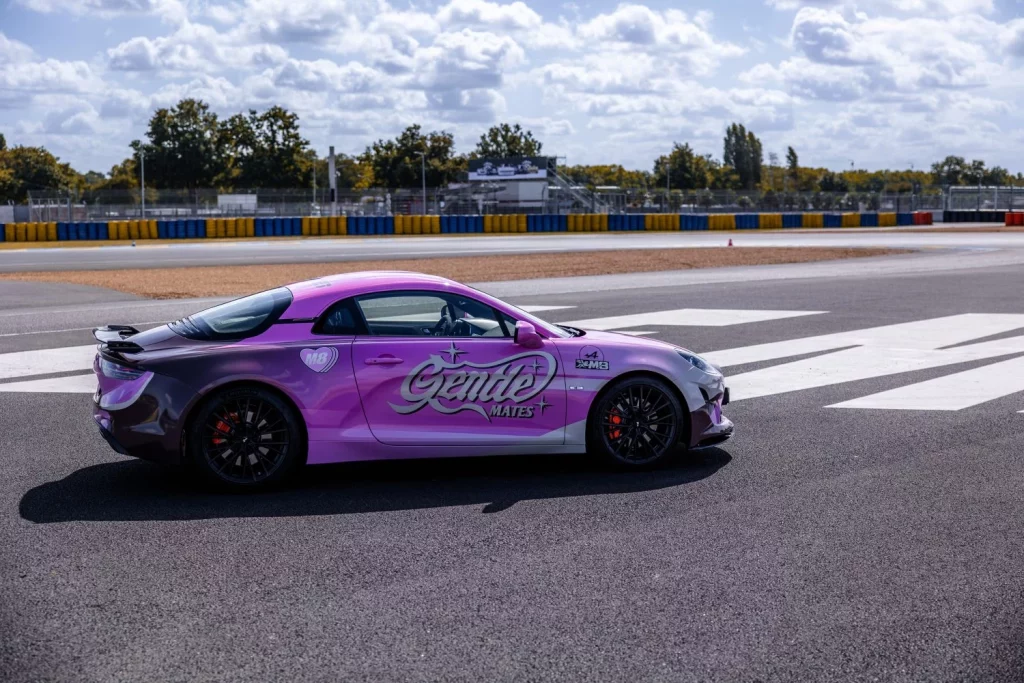 Alpine se inspira en los eSports para crear la decoración de este sorprendente A110 17 Motor16 2025 Alpine A110 GTS X Gentle Mates 15 Motor16