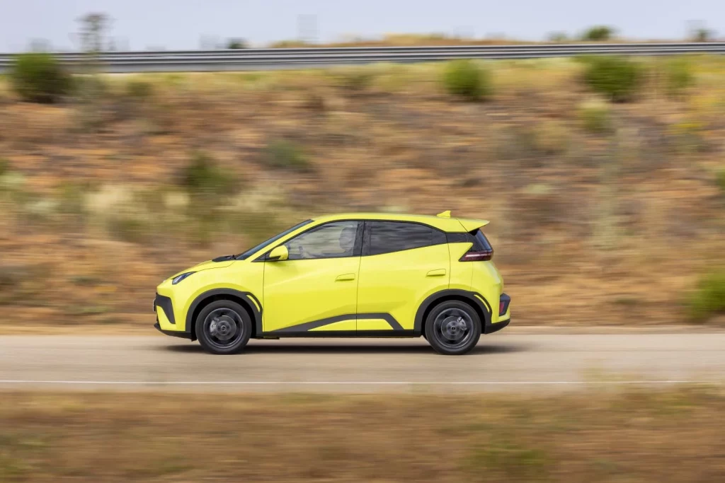 2025 BYD Dolphin Surf Prueba 24 Motor16
