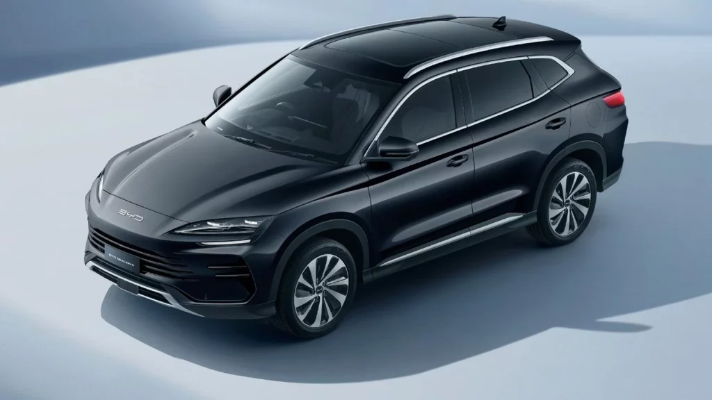 2025 BYD Seal U DM-i. Imagen.