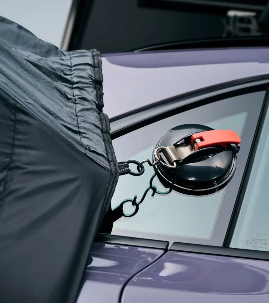 Porsche desafía a los Marco Polo y California con sus accesorios camper 16 Motor16 2025 Carpa trasera Porsche 5 Motor16