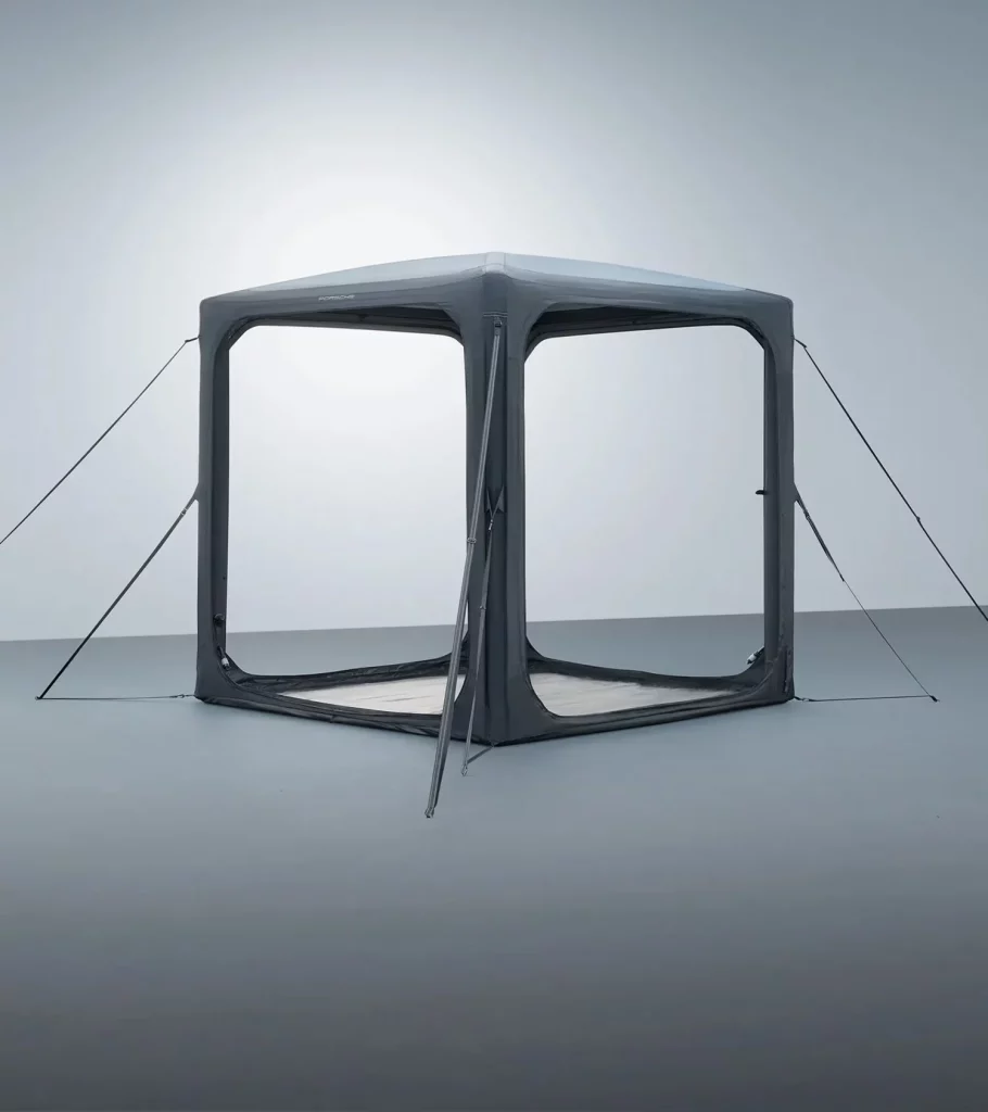 Porsche desafía a los Marco Polo y California con sus accesorios camper 13 Motor16 2025 Carpa trasera Porsche 7 Motor16
