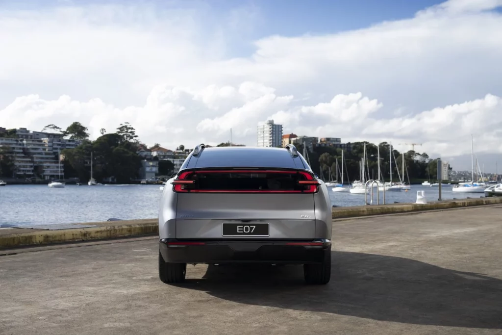 2025 Deepal E07 Multitruck 14 Motor16
