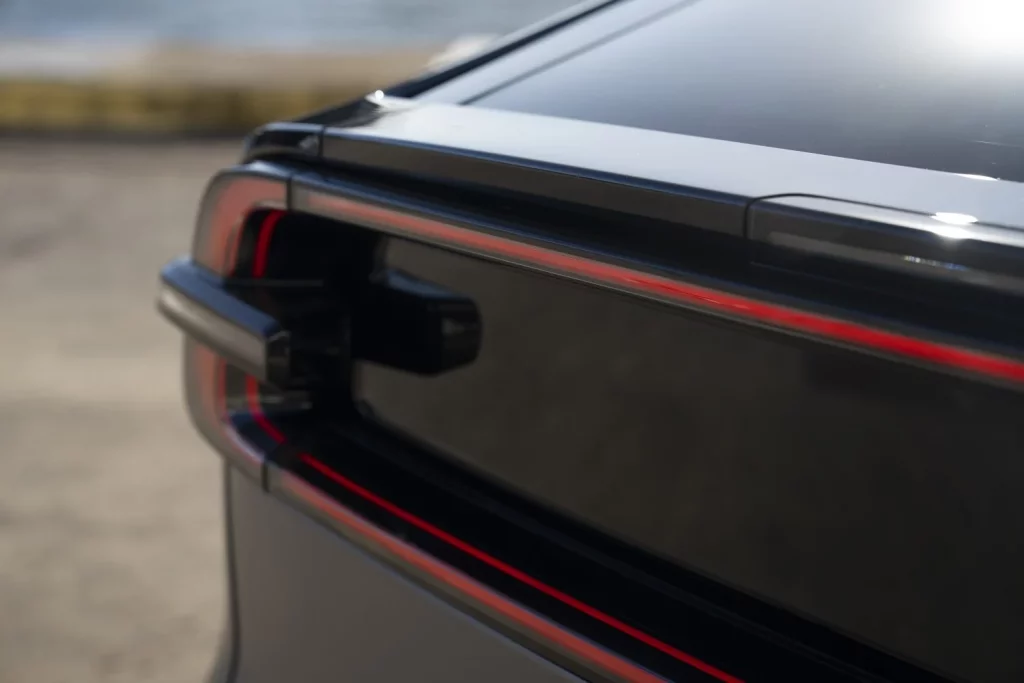 2025 Deepal E07 Multitruck 22 Motor16