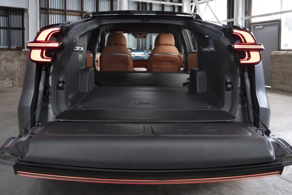 2025 Deepal E07 Multitruck 24 Motor16