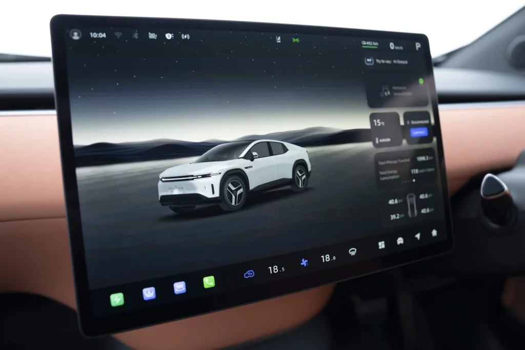2025 Deepal E07 Multitruck 25 Motor16