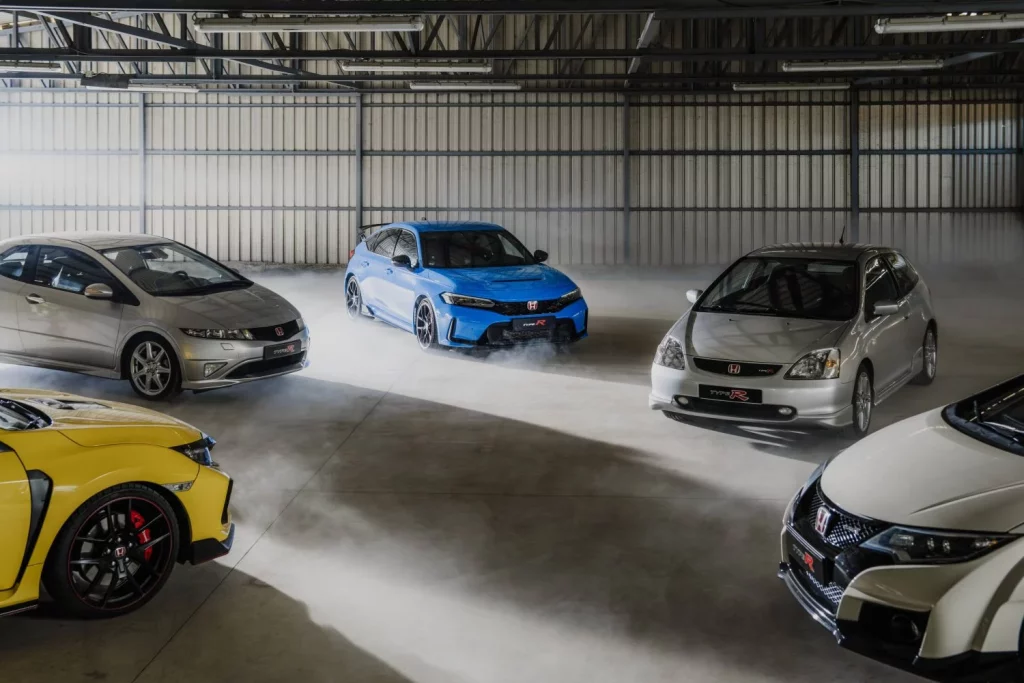 Los 25 años de historia del Honda Civic Type R, generación a generación antes de su adiós definitivo 11 Motor16 2025 Honda Civic Type R Generaciones 2 Motor16