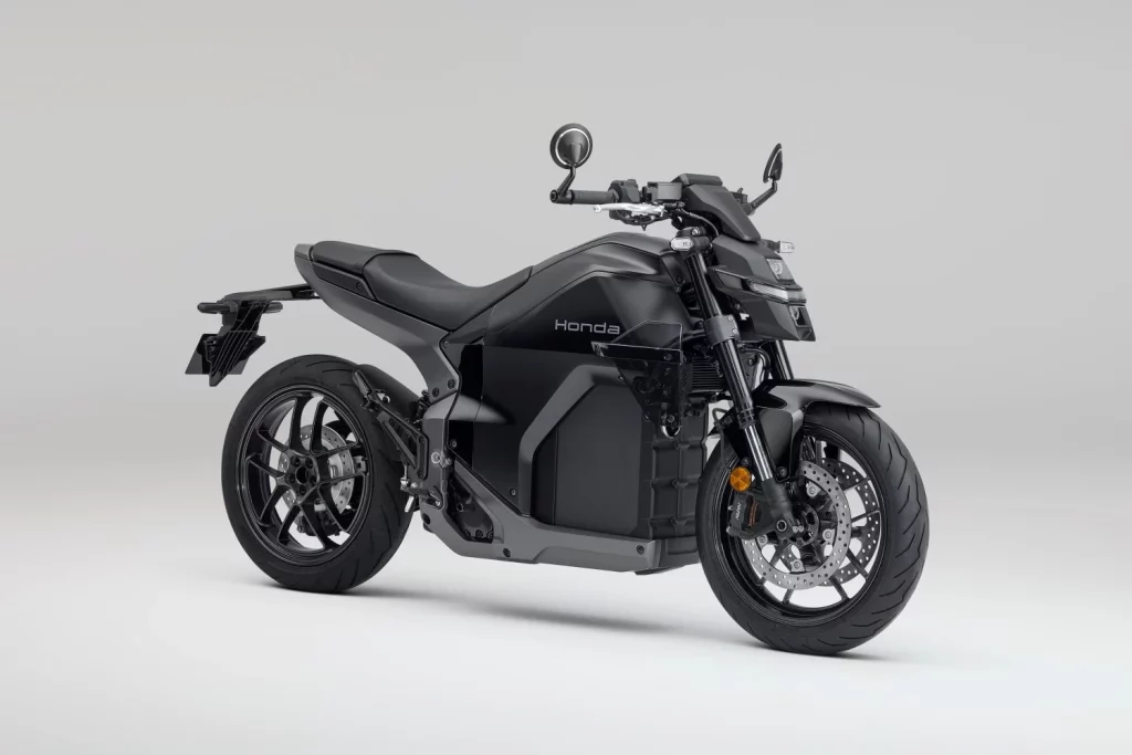 2025 Honda wn7 naked ev 29 Motor16