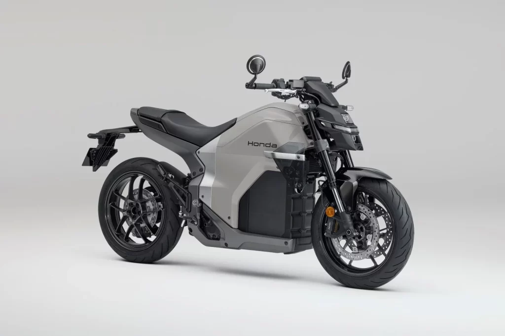 2025 Honda wn7 naked ev 31 Motor16