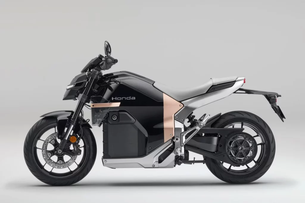2025 Honda wn7 naked ev 5 Motor16