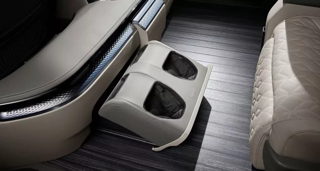 2025 Kia Canival Hi Limousine 13 Motor16