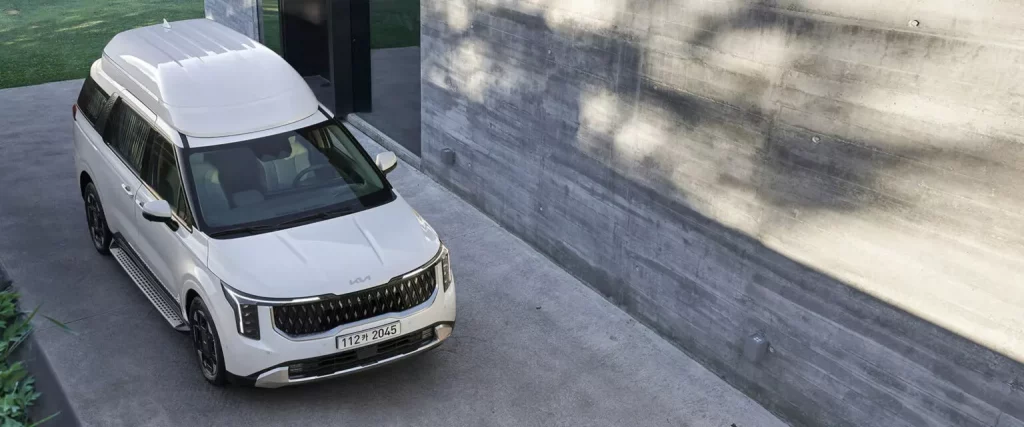 2025 Kia Canival Hi Limousine 5 Motor16