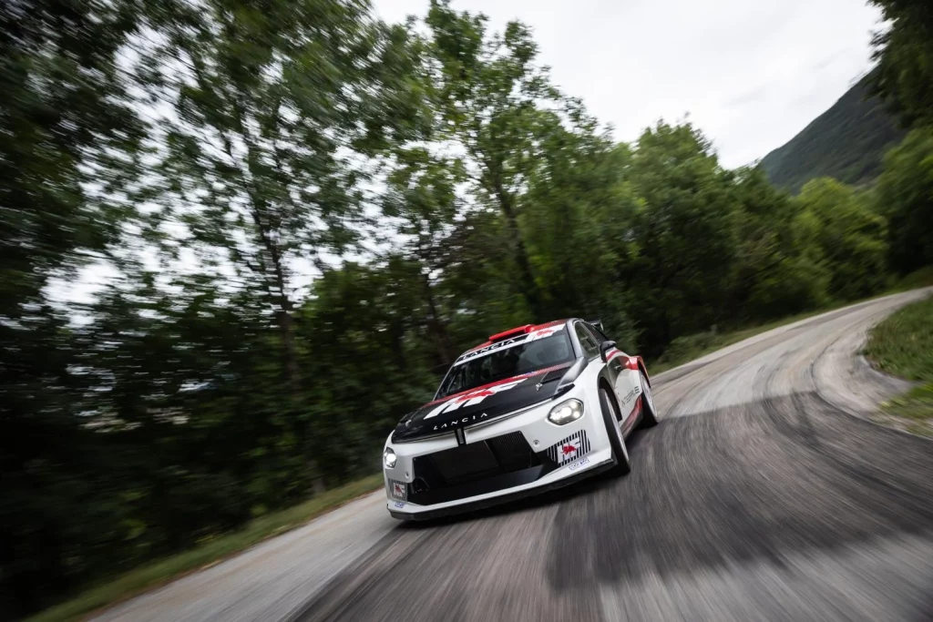 2025 Lancia Ypsilon Rally2 HF Integrale 5 Motor16