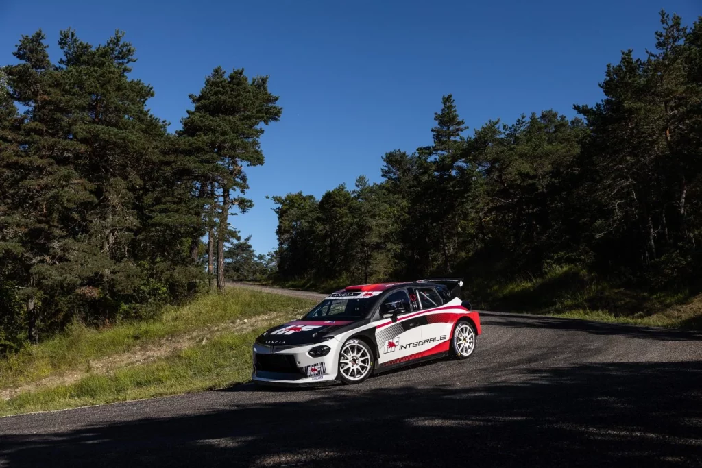 2025 Lancia Ypsilon Rally2 HF Integrale 8 Motor16