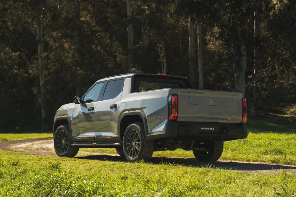 2025 MGU9 Pick Up 39 Motor16