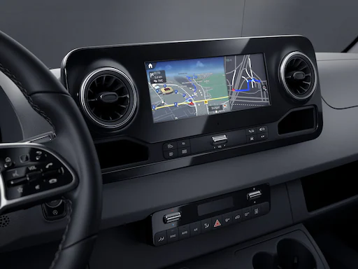 2025 Mercedes Sprinter 30th 1 Motor16
